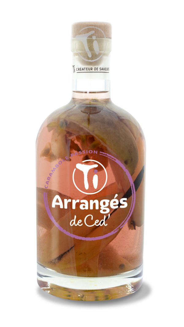 Punch au rhum Carambole Passion
